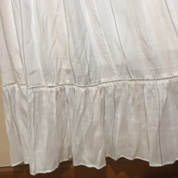 Torrid WHITE STRIPE GAUZE SHIRRED HEM MAXI DRESS - Picture 4 of 10